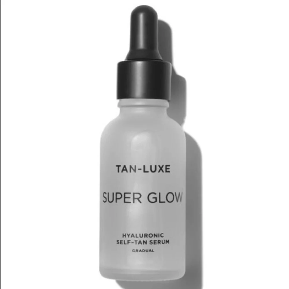 TAN-LUXE SUPER GLOW HYALURONIC SELF-TAN SERUM